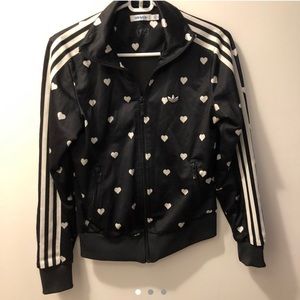 RARE ADIDAS HEART PRINT JACKET🖤